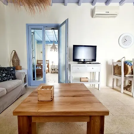 Mare Mare Mykonos